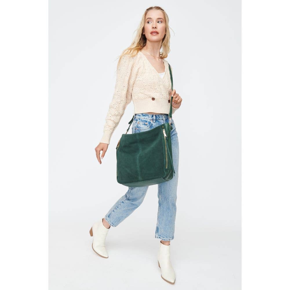 Emilia Hobo: Emerald