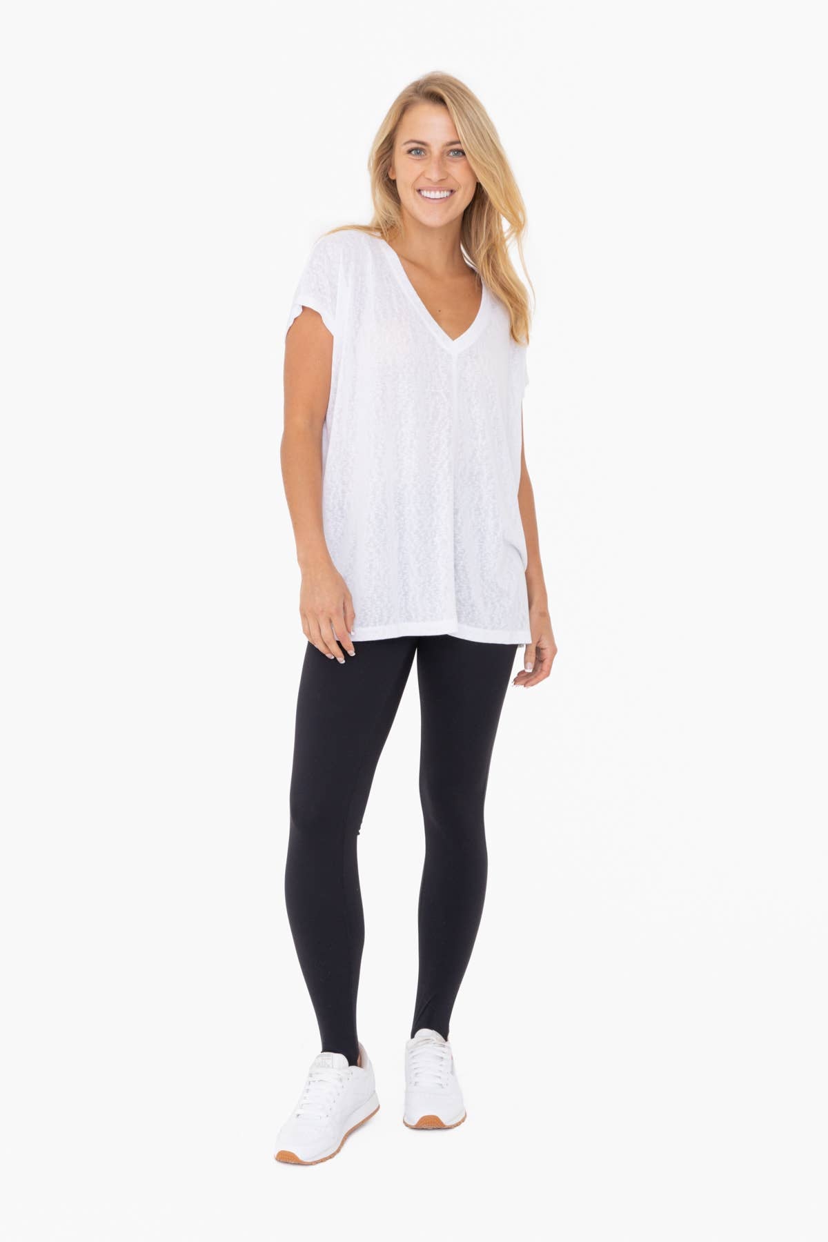 Modal Blend Relaxed V-Neck: Black / S:M:L (2:2:2)