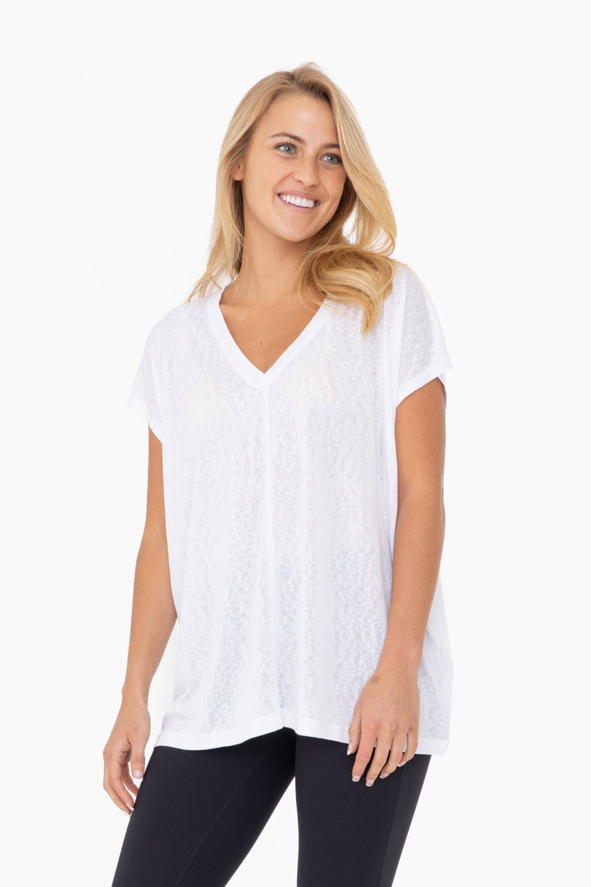 Modal Blend Relaxed V-Neck: Black / S:M:L (2:2:2)