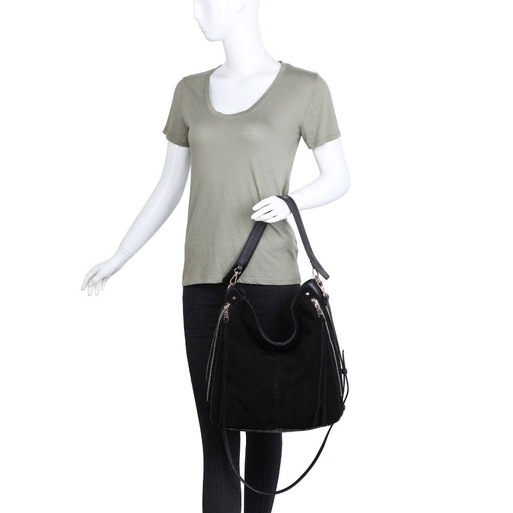 Emilia Hobo: Emerald